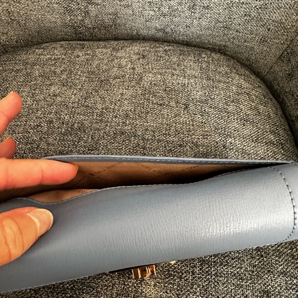 Michael Kors Blue Chevron Leather Wallet with gold accents - Picture 3 of 8